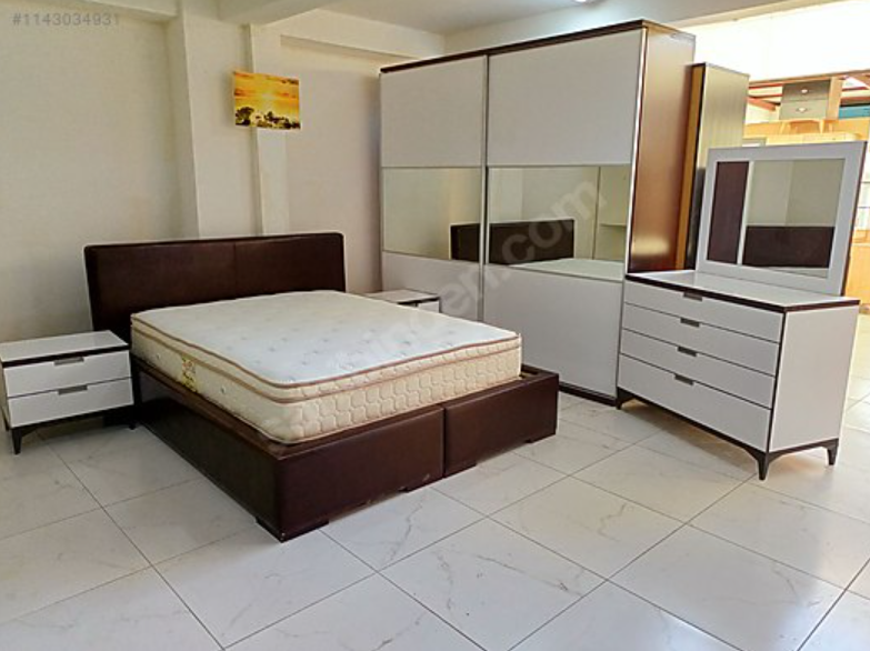 Ikinci El yatak odası tepe home