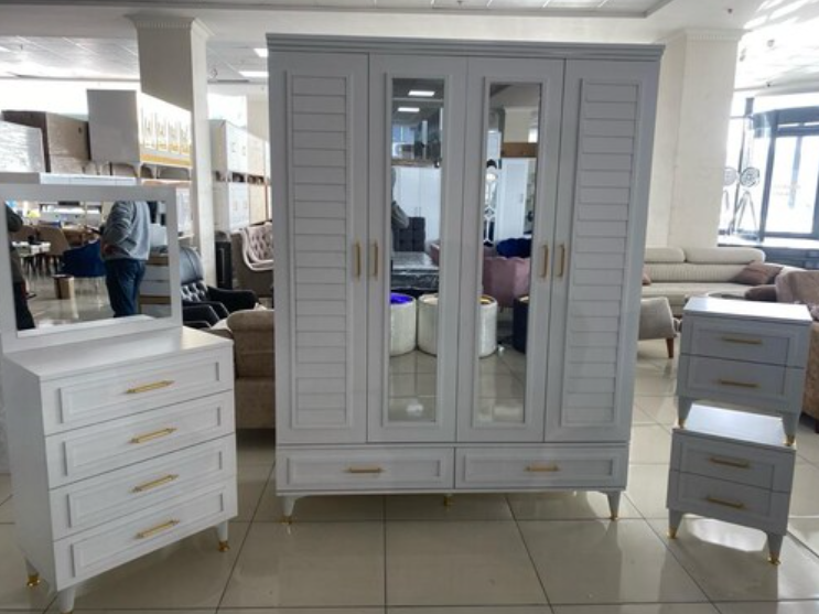 PANJURLU DOLAP yatak odası dolabı spot