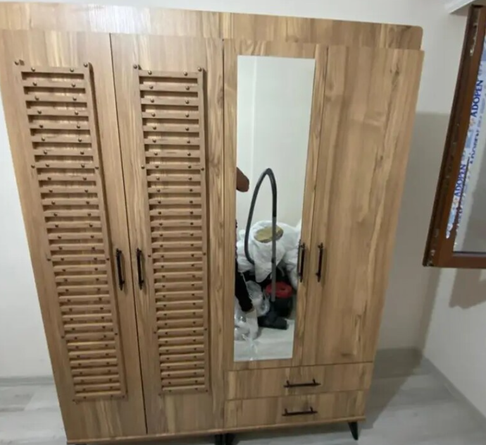 Sıfır 4 kapılı aynalı gardolap elbise dolabı