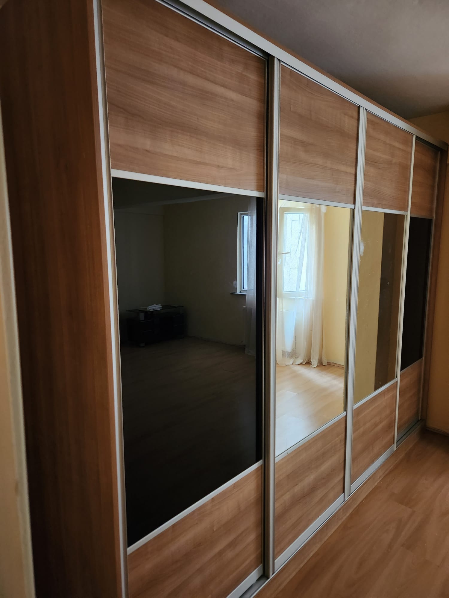 spot yatak odası sürgülü gardırop